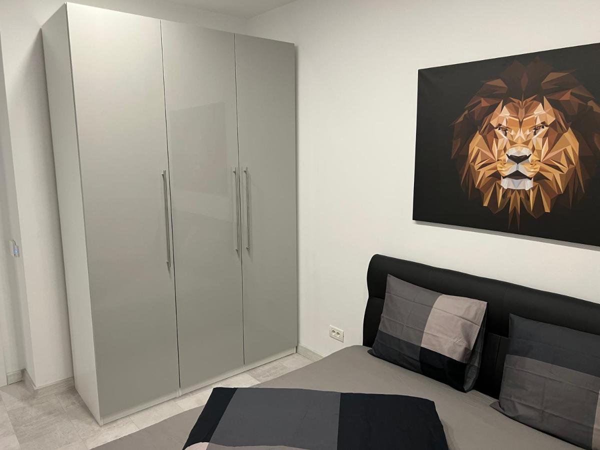 Stunning 2-Room Penthouse With Lakeview W11 Bucharest Exterior photo